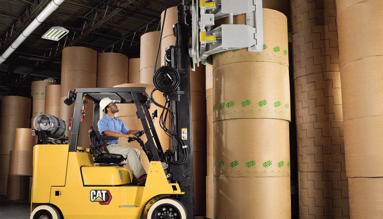 CAT Forklift with Carton Clamp